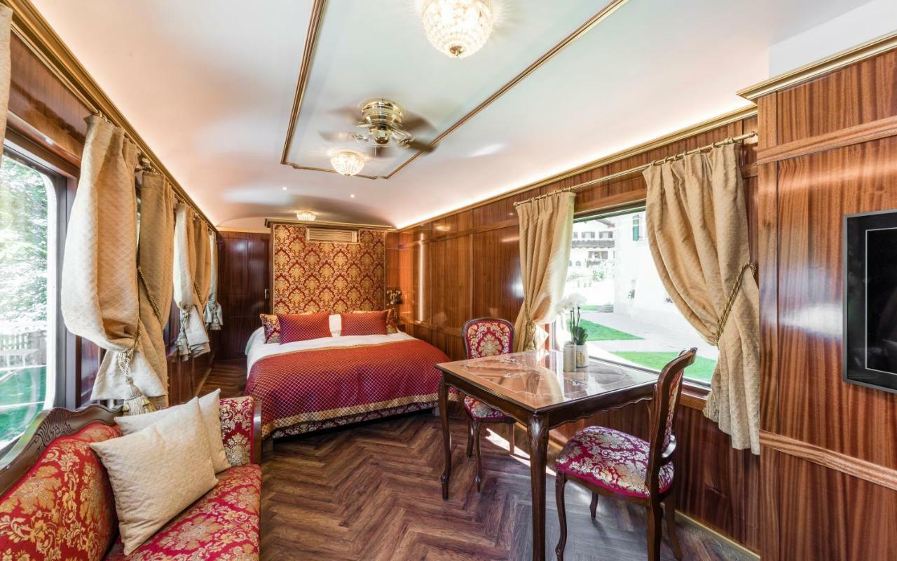 Luxury Lodge - Lener Express Campo di Trens Exteriör bild
